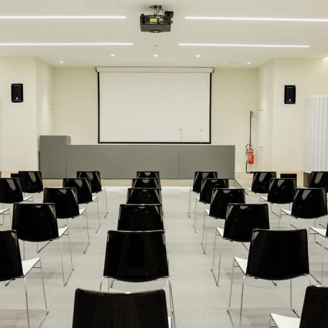 Elitis House Sale Meeting Nova Milanese, Monza e Brianza